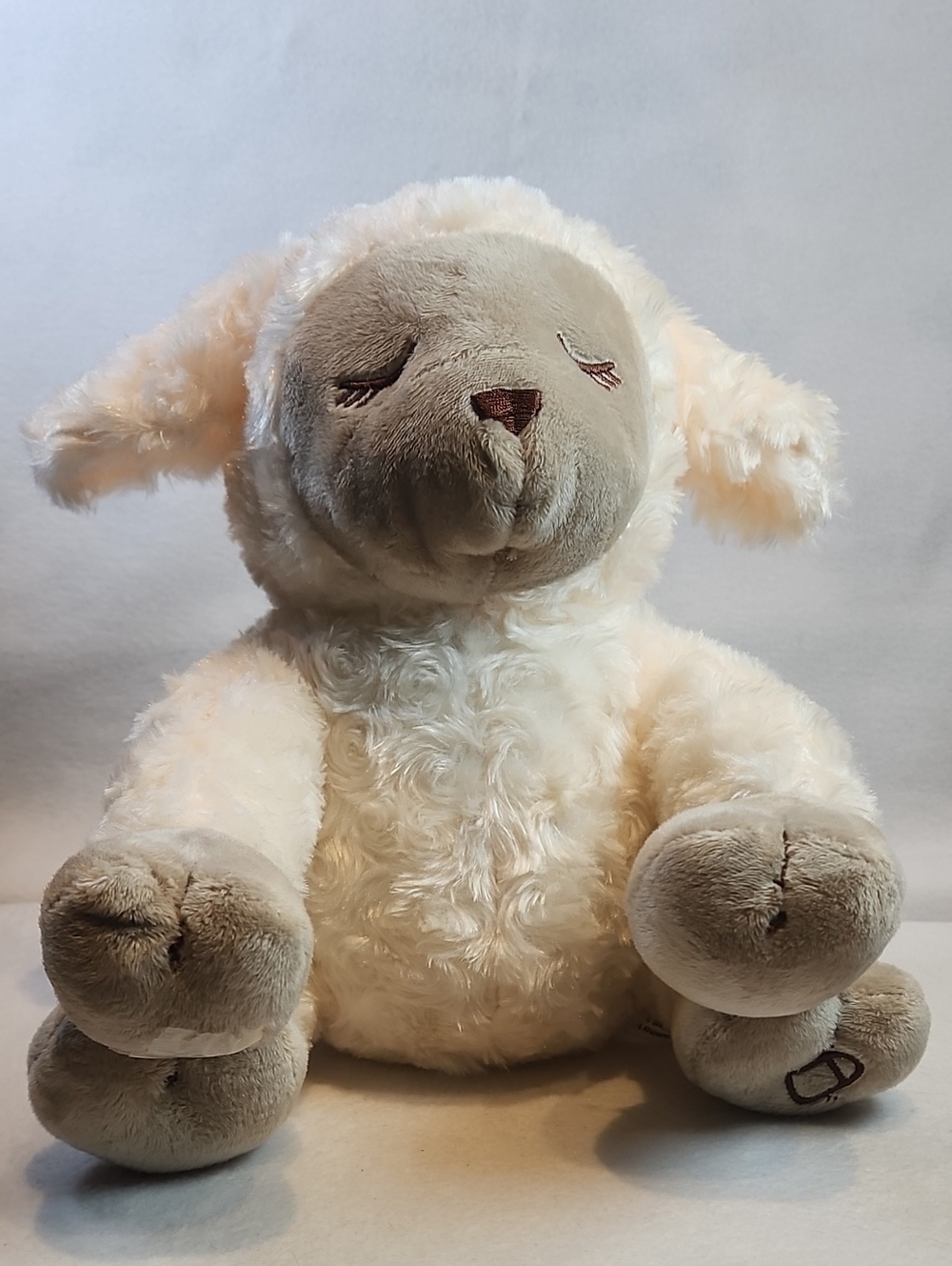 SwaddleMe Plush Musical & Heartbeat Lamb in Cream & Tan Accents